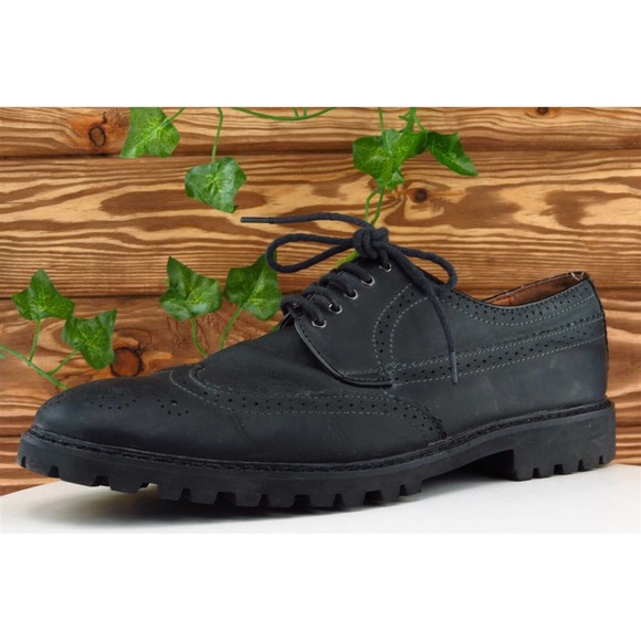 St. John's Bay‎ Shoes Sz 10 M Round Toe Black Wingtip Oxfords Leather Men - Picture 1 of 7